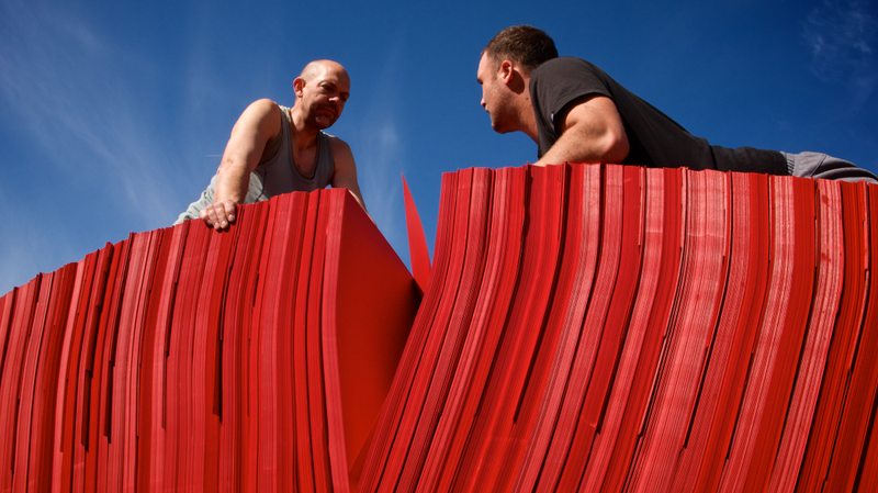 Illustration for article titled This Bridge Is Made From Nothing But 22,000 Sheets of Paper